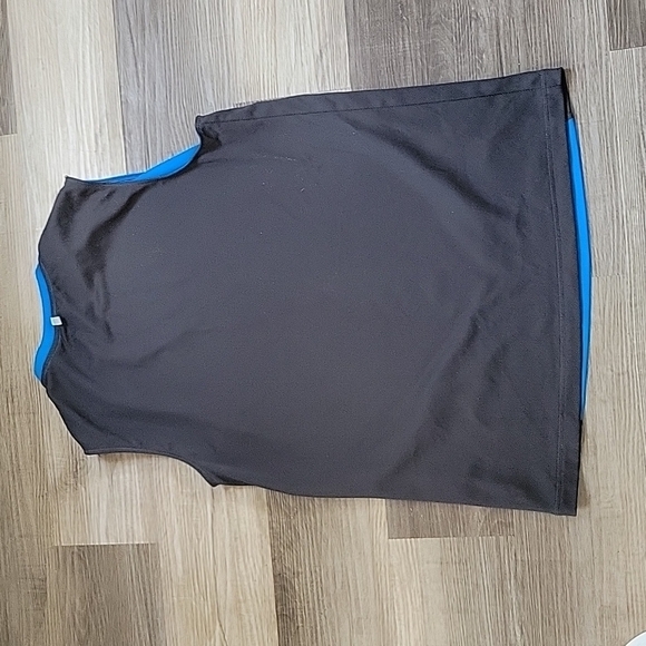Fila Athletic Tank Size Medium - Picture 4 of 5